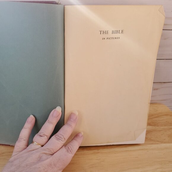 The Bible In Pictures Hardcover Greystone Press 1956 Ed. Illustrated Religious - Picture 10 of 16